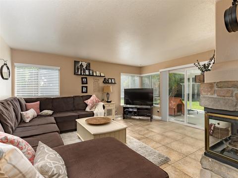 40545 Nob Ct, Temecula, CA 92591 photo 7