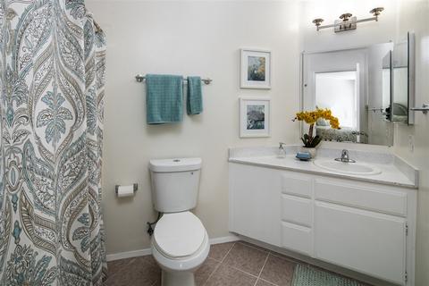 3021 Golden Oak Way, Spring Valley, CA 91978 photo 10