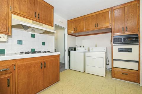 1652 La Corta, Lemon Grove, CA 91945 photo 7