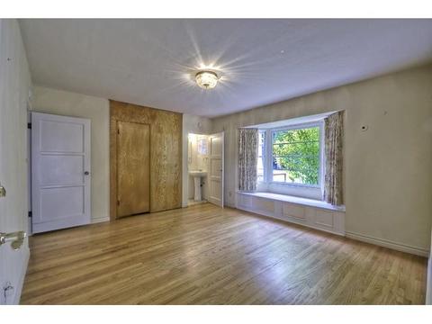 9225 Dillon Dr, La Mesa, CA 91941 photo 4