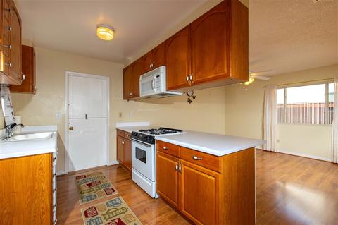 4015 Mira Costa St, Oceanside, CA 92056 photo 16