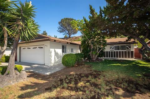 4015 Mira Costa St, Oceanside, CA 92056 photo 2