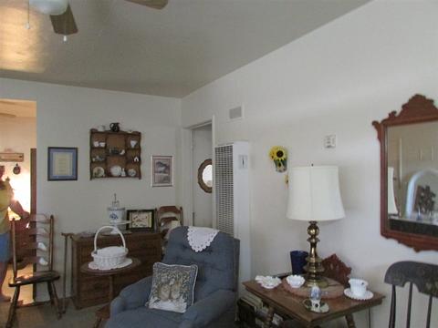 633 Brookside Ave, Redlands, CA 92373 photo 4