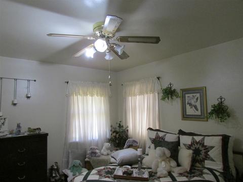 633 Brookside Ave, Redlands, CA 92373 photo 17