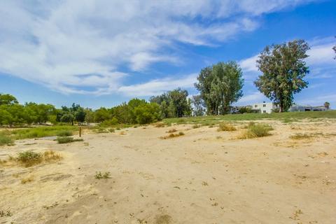 9415 Carlton Oaks Dr #B, Santee, CA 92071 photo 23
