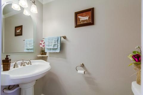 9415 Carlton Oaks Dr #B, Santee, CA 92071 photo 10