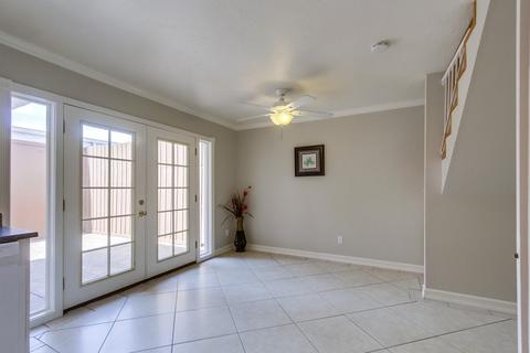 9415 Carlton Oaks Dr #B, Santee, CA 92071 photo 5
