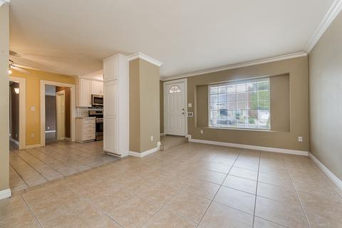10014 Woodpark, Santee, CA 92071 photo 2