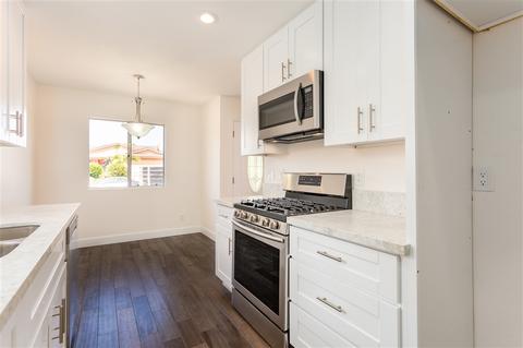 271 Holiday Way, Oceanside, CA 92057 photo 12