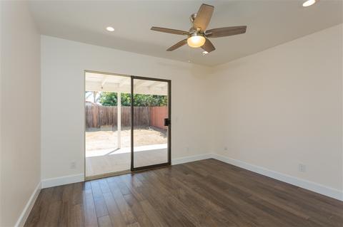 271 Holiday Way, Oceanside, CA 92057 photo 15