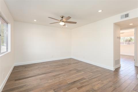 271 Holiday Way, Oceanside, CA 92057 photo 7