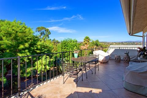 220 Cranston Crst, Escondido, CA 92025 photo 18