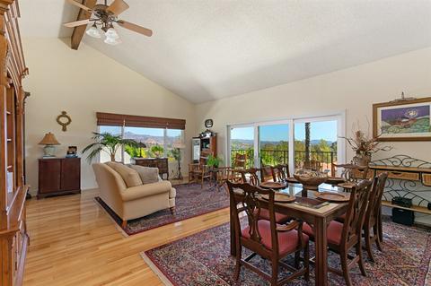 220 Cranston Crst, Escondido, CA 92025 photo 6