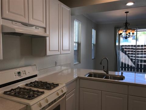 186 Decker Ct, El Cajon, CA 92019 photo 7