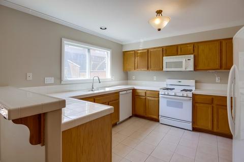 13721 Gateway View Dr, El Cajon, CA 92021 photo 7
