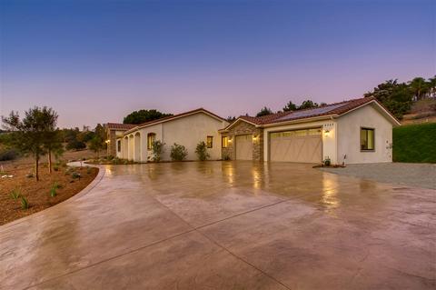4380 Ramona Dr, Fallbrook, CA 92028 photo 1