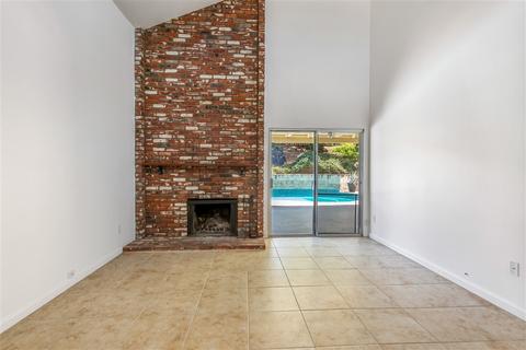 15125 Hesta St, Poway, CA 92064 photo 3