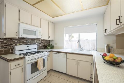 1823 Firestone Dr, Escondido, CA 92026 photo 9