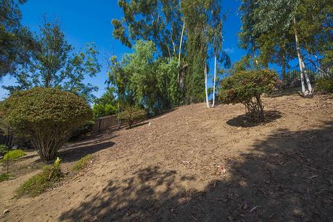 1823 Firestone Dr, Escondido, CA 92026 photo 3
