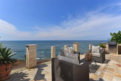 5642 Dolphin Pl, La Jolla, CA 92037 photo 19
