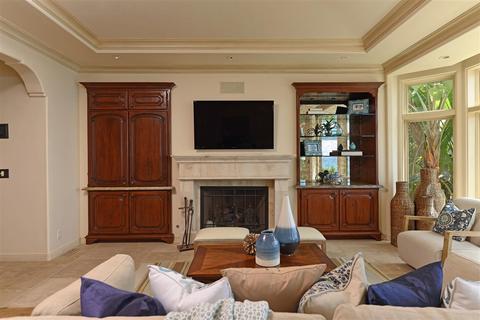 5642 Dolphin Pl, La Jolla, CA 92037 photo 20