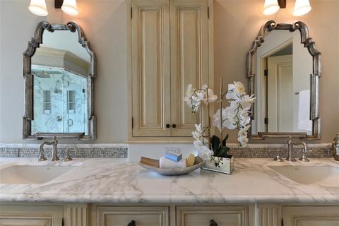 5642 Dolphin Pl, La Jolla, CA 92037 photo 14