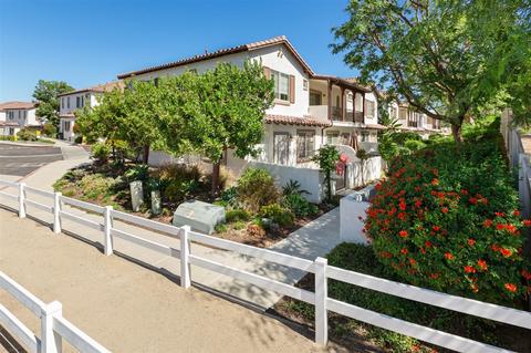 5501 Old Ranch Rd #1, Oceanside, CA 92057 photo 1