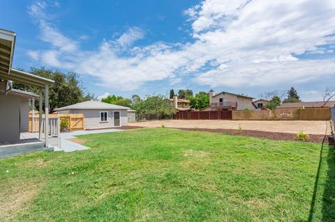561 Van Houten Ave, El Cajon, CA 92020 photo 21