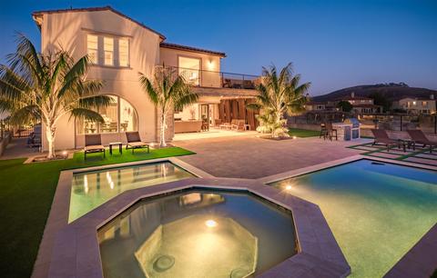 7111 Sitio Caliente, Carlsbad, CA 92009 photo 3