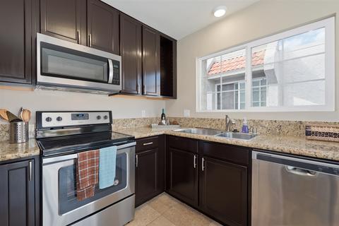 1499 Broadway #13, El Cajon, CA 92021 photo 2