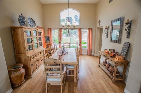 582 Padrone Pl, Chula Vista, CA 91910 photo 13