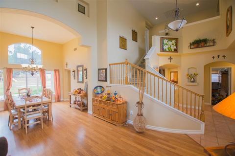 582 Padrone Pl, Chula Vista, CA 91910 photo 15