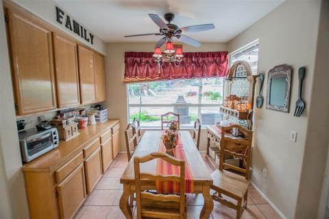 582 Padrone Pl, Chula Vista, CA 91910 photo 9