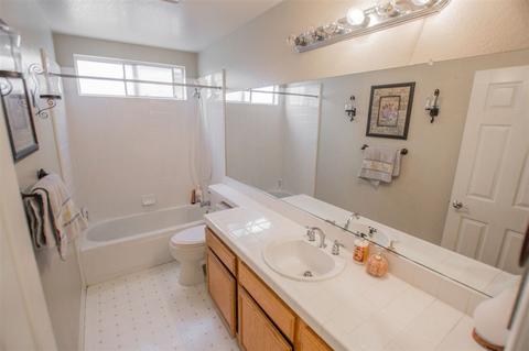 582 Padrone Pl, Chula Vista, CA 91910 photo 16