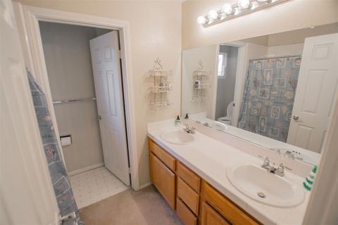 582 Padrone Pl, Chula Vista, CA 91910 photo 18