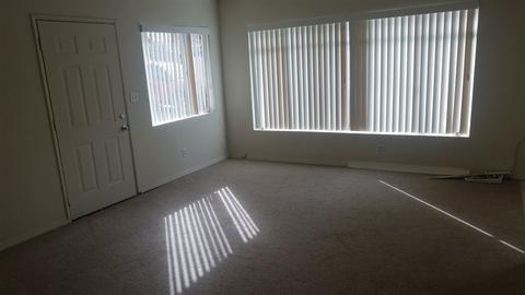 1215 S Maple, Escondido, CA 92025 photo 2