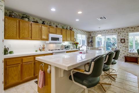 683 Jacks Creek Rd, Escondido, CA 92027 photo 5