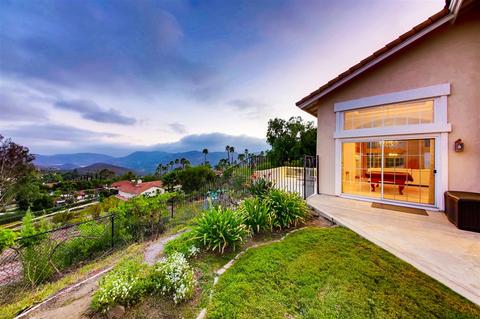 2056 Ridgecrest Pl, Escondido, CA 92029 photo 25