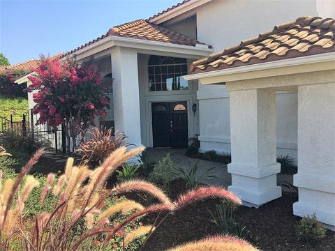 1012 Carryll Park Ct, Fallbrook, CA 92028 photo 1