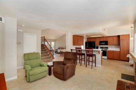 711 Foxwood Dr, Oceanside, CA 92057 photo 13