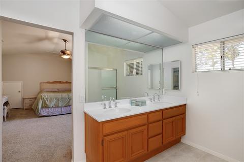 711 Foxwood Dr, Oceanside, CA 92057 photo 18
