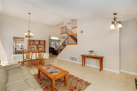 711 Foxwood Dr, Oceanside, CA 92057 photo 4