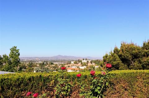 357 Quailrun, El Cajon, CA 92019 photo 2