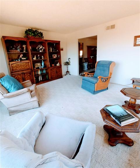357 Quailrun, El Cajon, CA 92019 photo 6