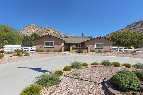 13138 Willow Rd, Lakeside, CA 92040 photo 2