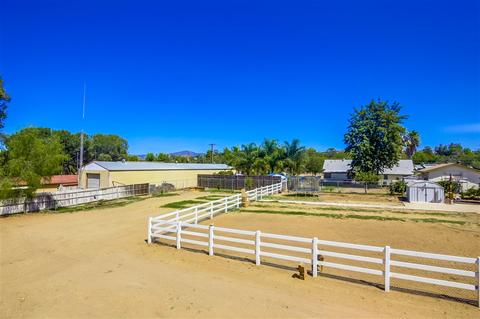 1025 3rd St, Ramona, CA 92065 photo 25