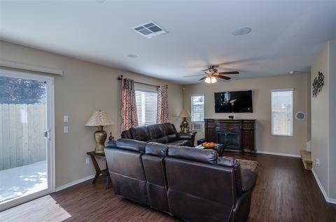 1440 Crown, Lompoc, CA 93436 photo 3