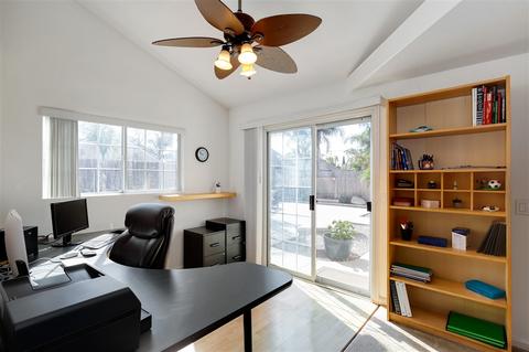 608 Myrtlewood Ct, Oceanside, CA 92058 photo 14