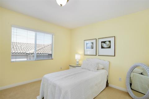 5304 Village Dr, Oceanside, CA 92057 photo 18