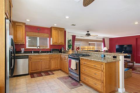 8455 Amino Dr, Santee, CA 92071 photo 7